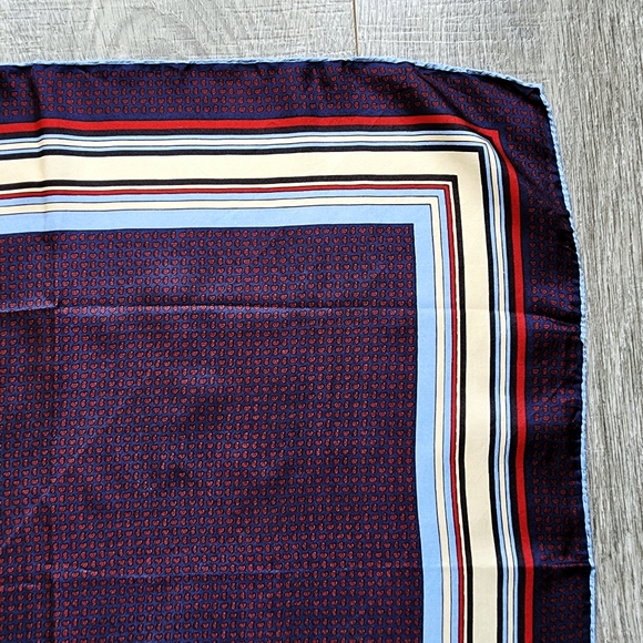 Christian Dior Silk Bandana Small - Picture 8 of 11